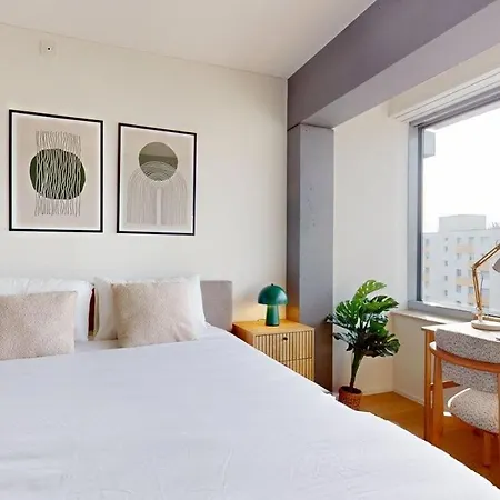 Alto-tower - Self Check In Apartman Zürich