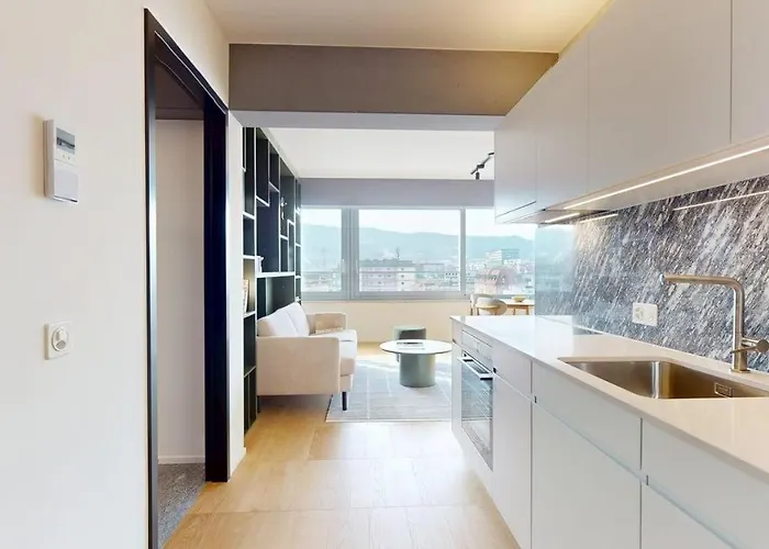 Alto-tower - Self Check In * 苏黎世