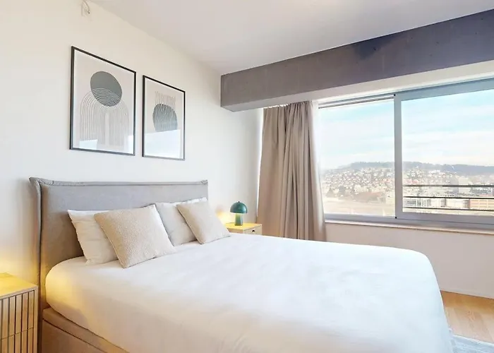 Alto-tower - Self Check In Zúrich